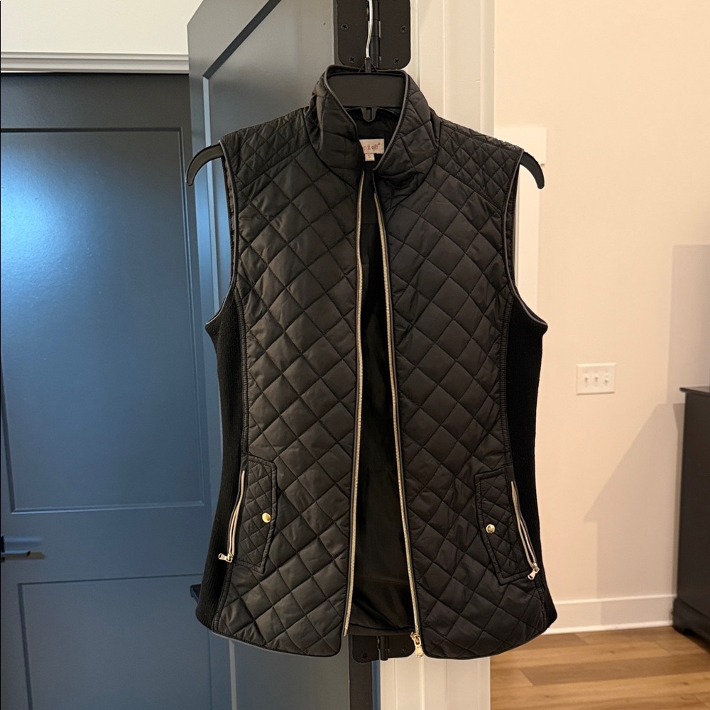 Elegant Black Quilted Vest for Women